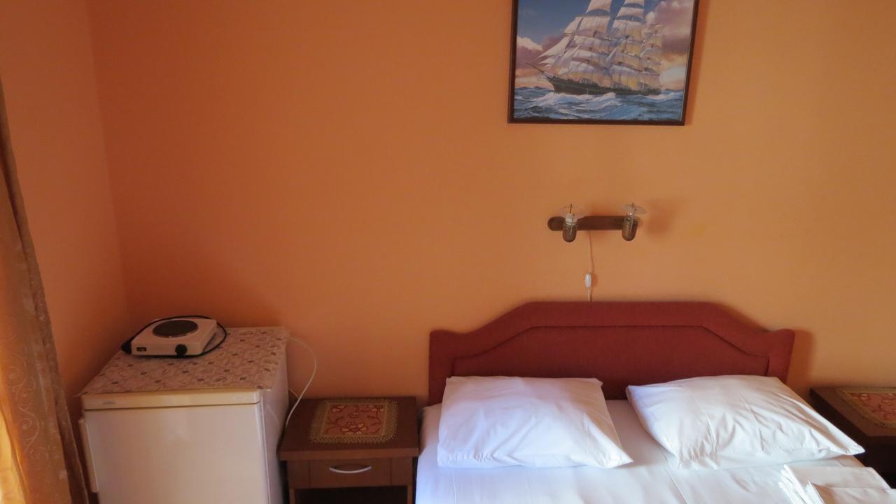 Hotel Oaza Petrovac Exteriér fotografie